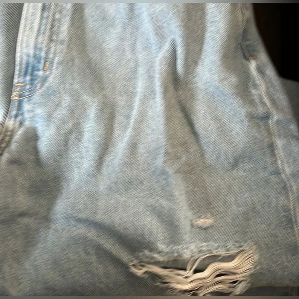 NWOT ETICA DEVON HIGH WAIST WIDE LEG DISTRESSED JEANS SIZE 30 - Picture 6 of 10